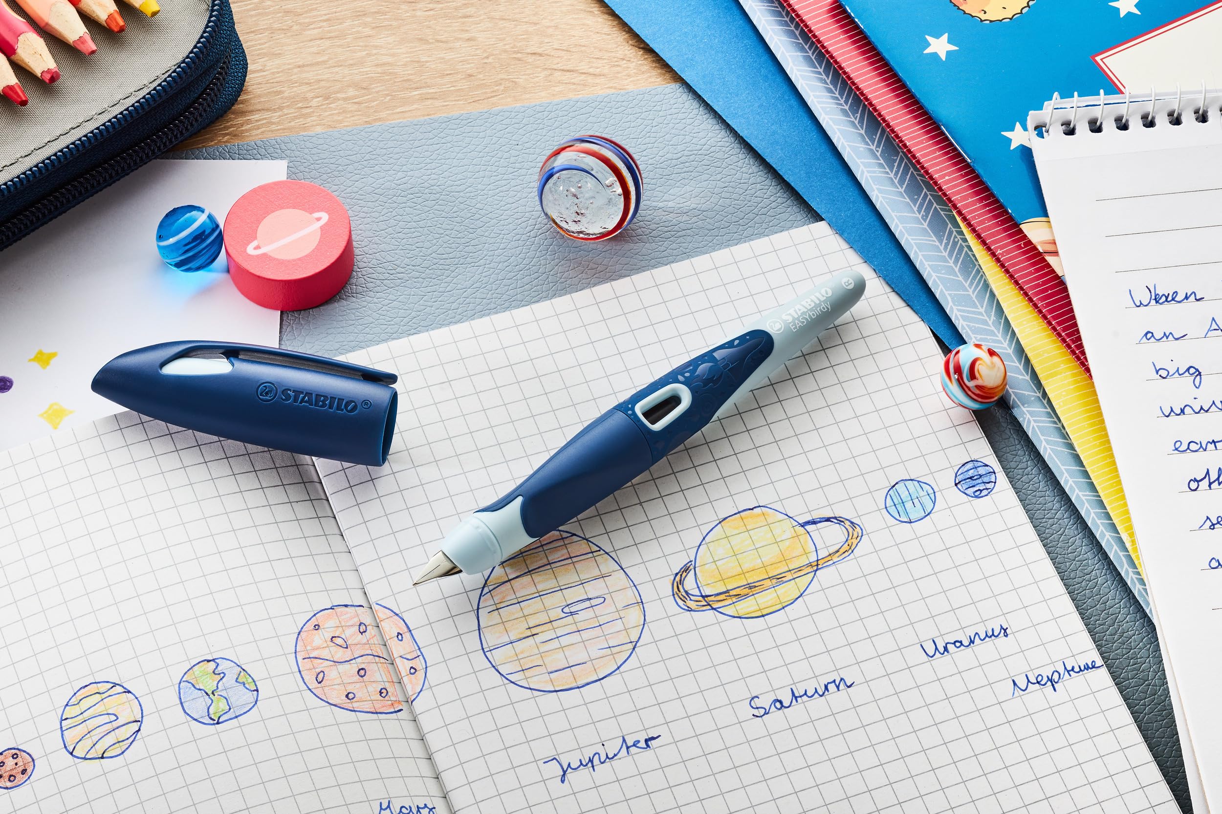 stabilo-easybirdy-ergonomischer-schulf-ller-rechtsh-nder-3d-dreamworld image 5