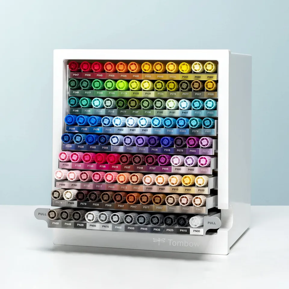 tombow-abt-pro-schreibtisch-organizer-mit-107-markern-blender image 1